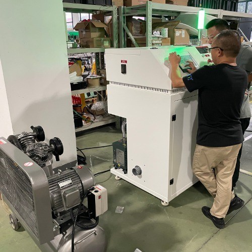 300KG Weight Auto Freon Gas Charging Machine for 380V/50HZ Voltage